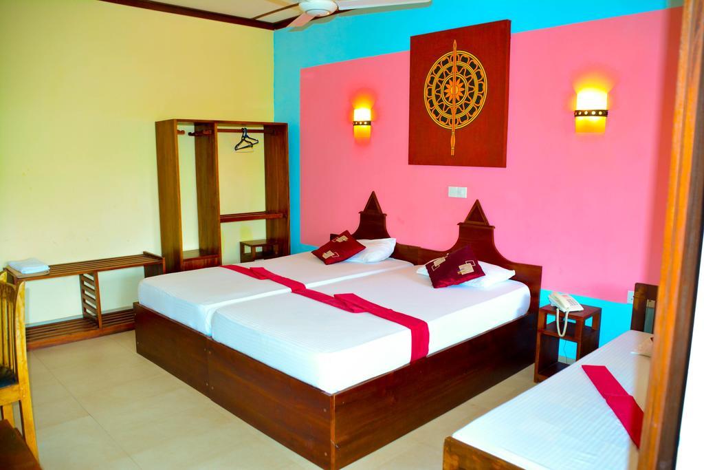 The Triangle Hotel Anuradhápura Exteriér fotografie